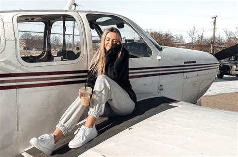 Planegirl (Tiktok Star) Wiki, Biography, Age, Boyfriend, Family,。